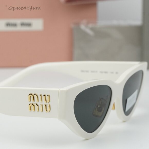 BRAND NEW Miu Miu MU03ZS 1425S0 White Dark Gray Cat Eye Women Sunglasses MU 03ZS - Picture 3 of 10
